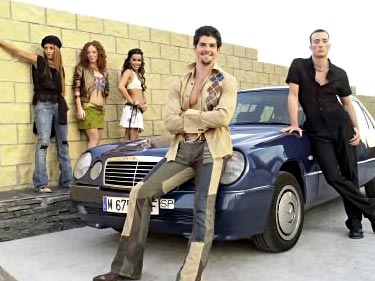 WAOUIWAOU CETTE TOF JE LA KIFF GRAVE!!!!!!!